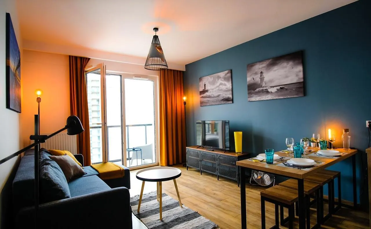 Sunrise Home Apartments - Lighthouse 그단스크